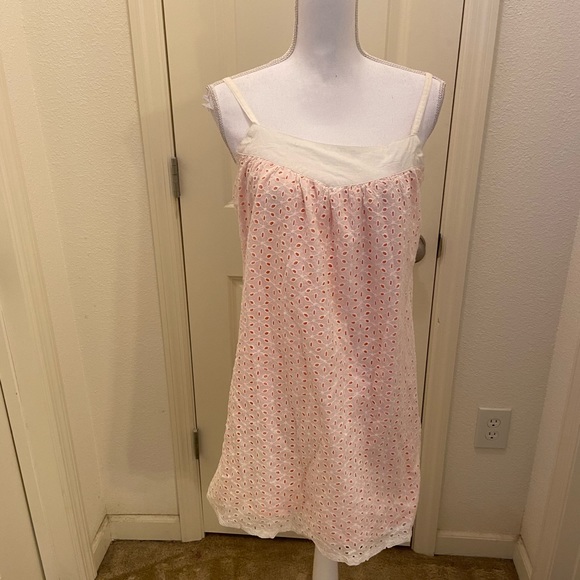 Roxy Dresses & Skirts - Preloved Roxy Eyelet Dress